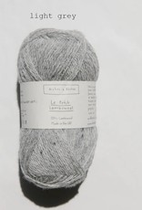 Biches & Buches Le Petit Lambswool light gray