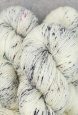 Madelinetosh Tosh Merino Light optic