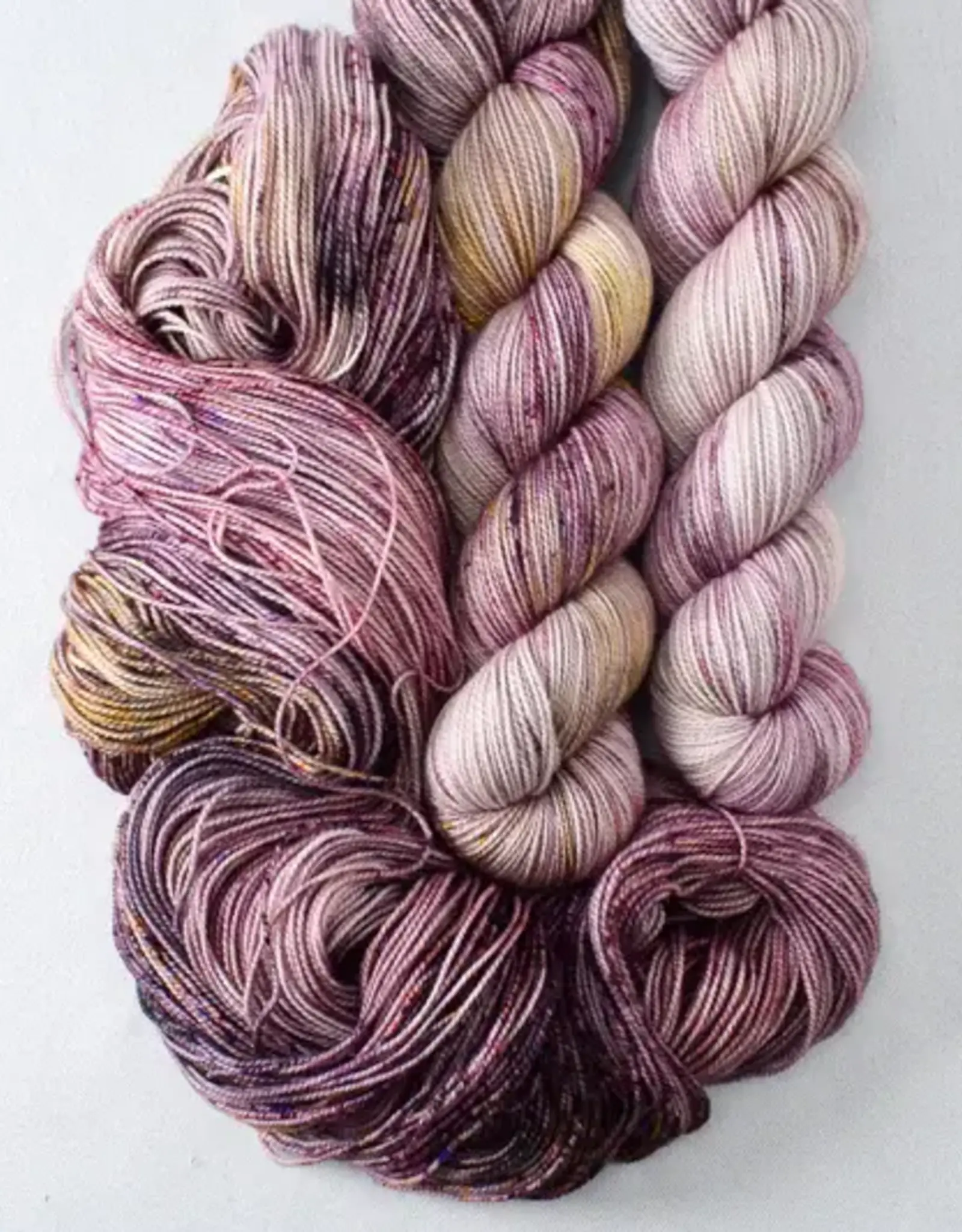 Miss Babs Yummy 2 Ply autumn toad lily
