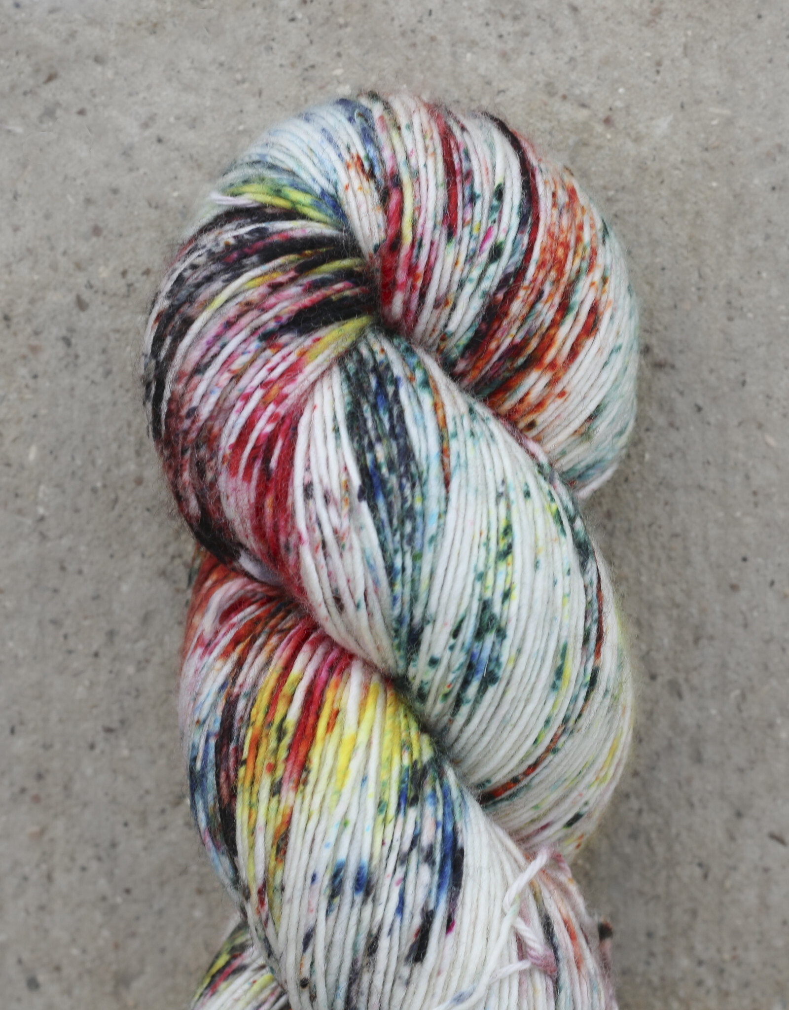 Madelinetosh Tosh DK Hue of the Moment bloom baby bloom