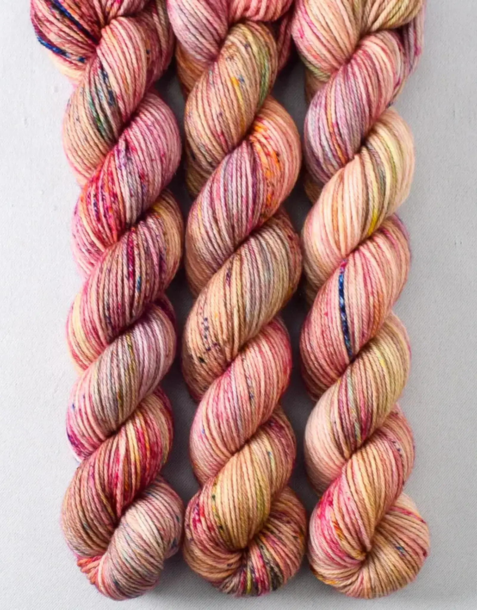 Miss Babs Yowza Mini spring flowers