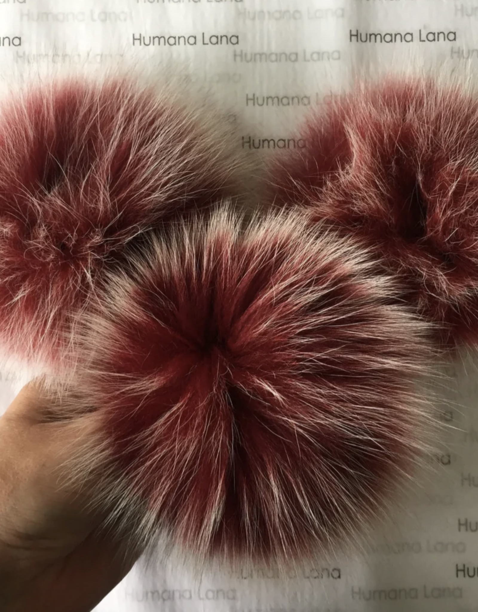 Humana Lana Fox Fur red with white tips 15-16 cm