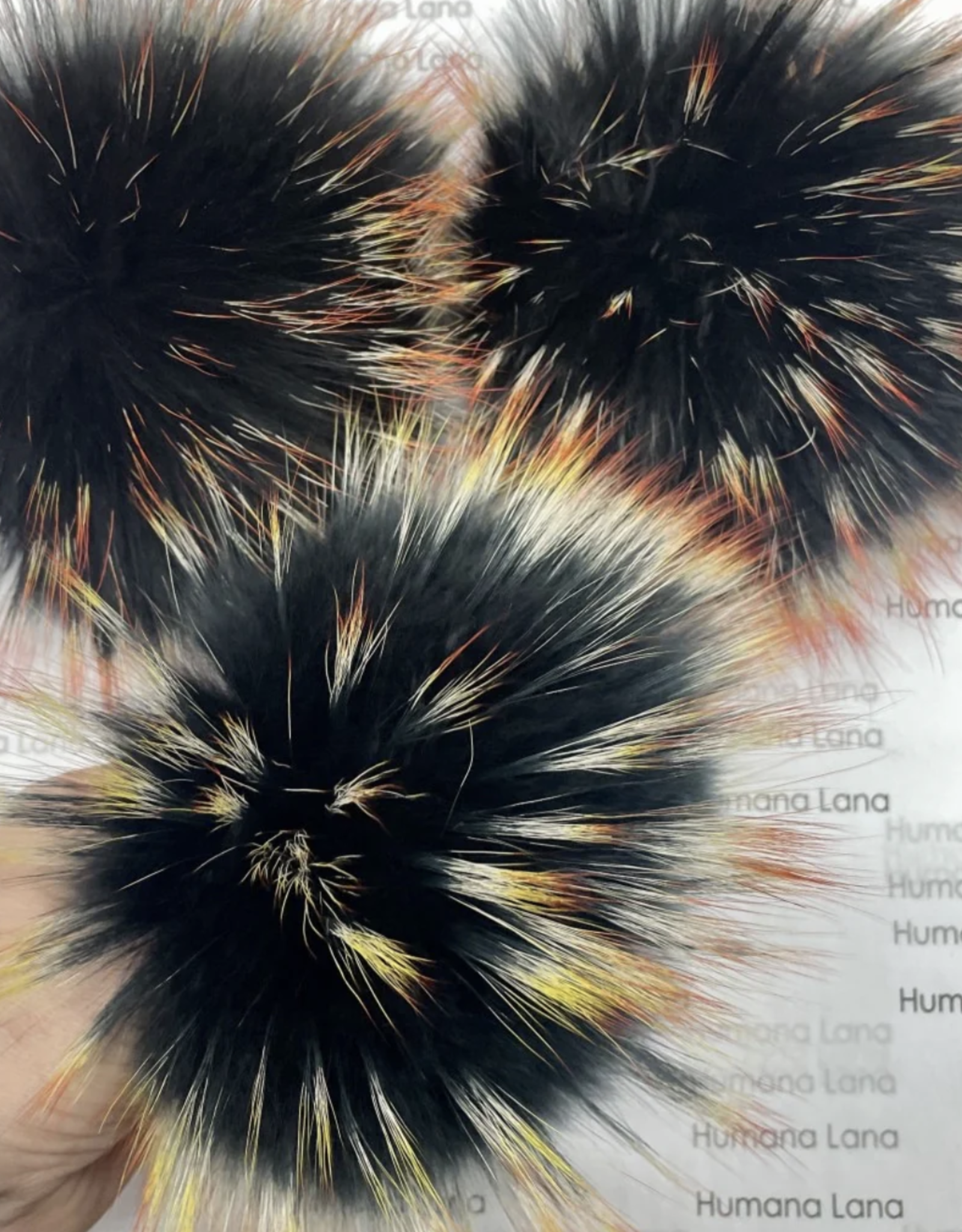Humana Lana Racoon Fur black and tan
