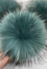 Humana Lana Racoon Fur pine green 17-18 cm
