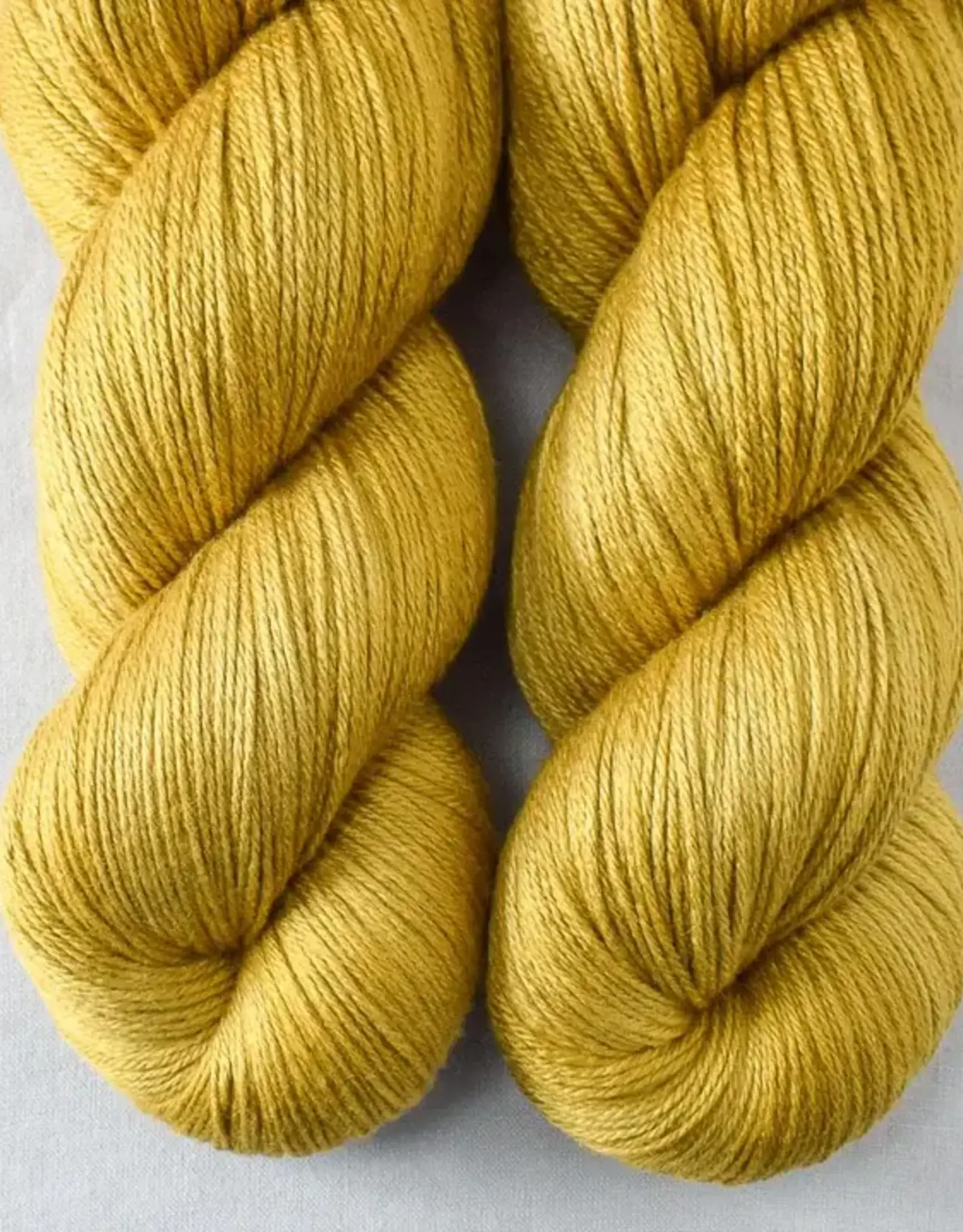 Miss Babs Big Silk antique brass