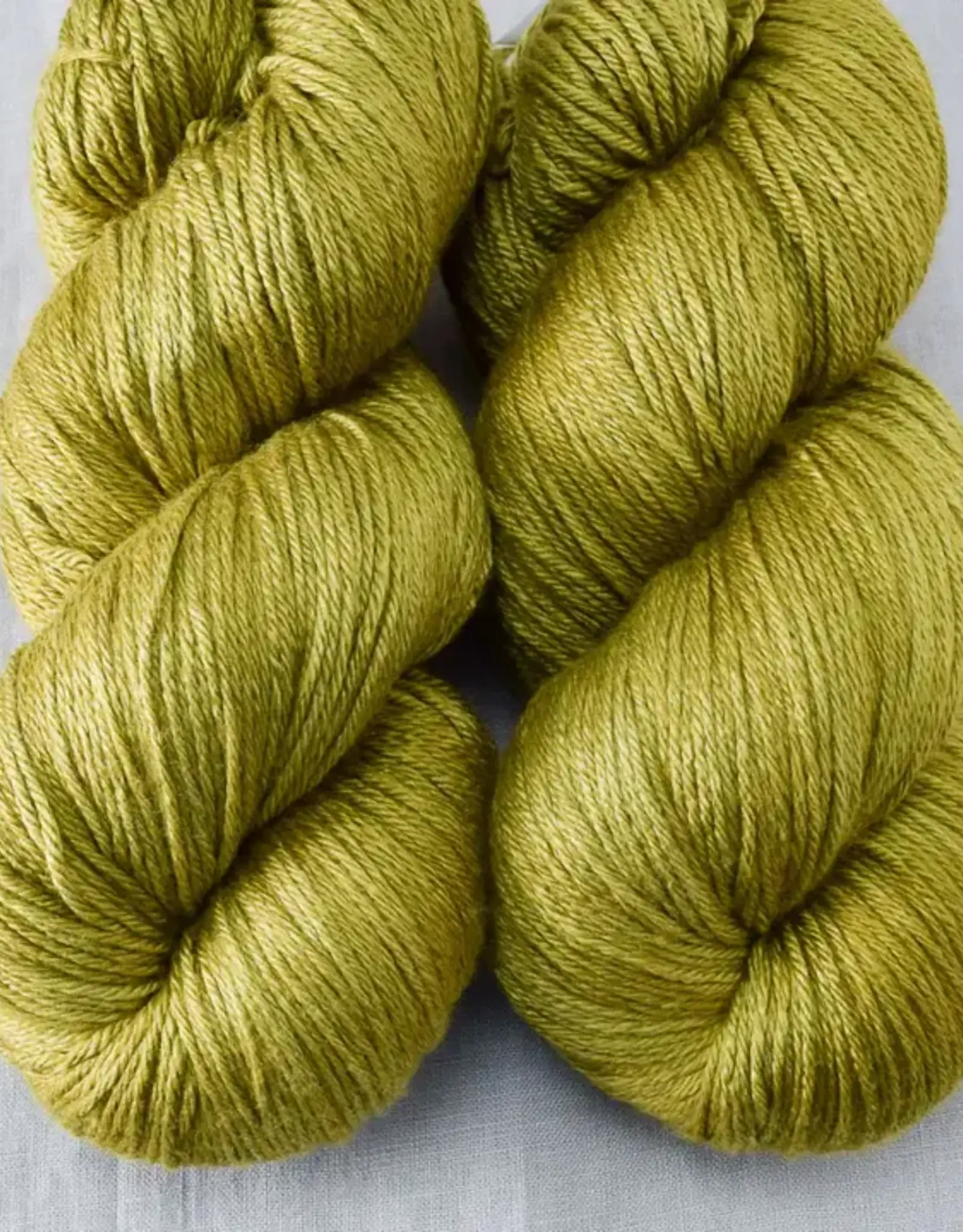 Miss Babs Big Silk moss
