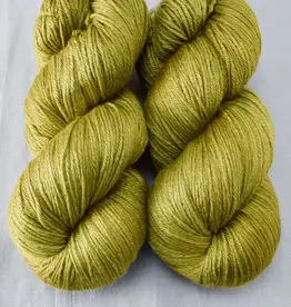 Miss Babs Big Silk moss