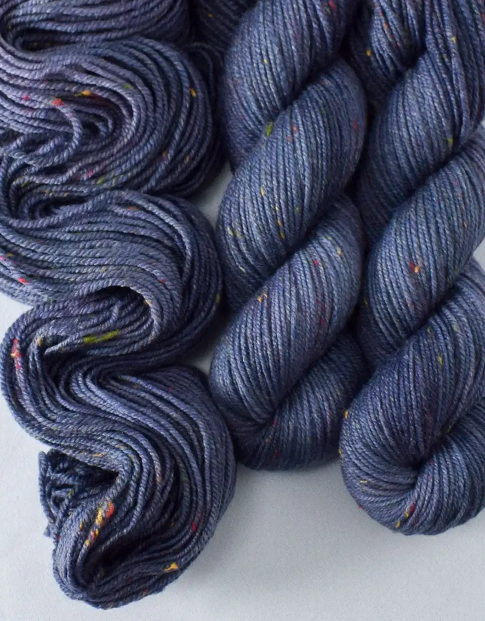 Miss Babs Cupcake dark tanzanite