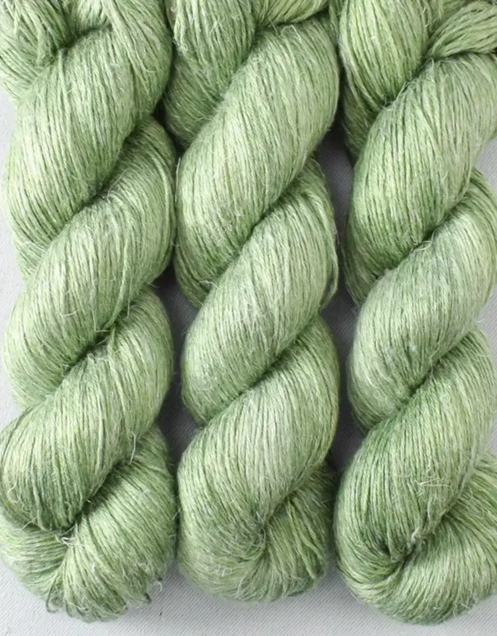 Miss Babs Damask appalachian tea