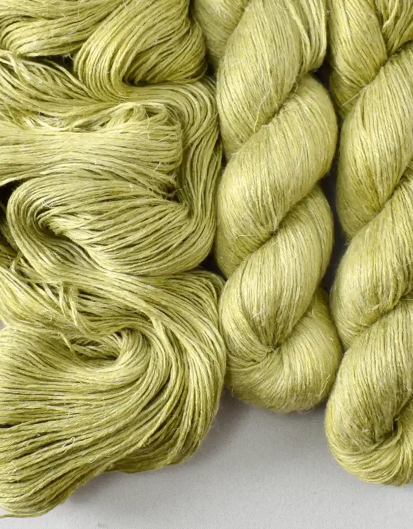 Miss Babs Damask fiddlehead