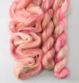 Miss Babs Moonglow mellow apricot