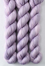 Miss Babs Yowza Mini valiant grapes