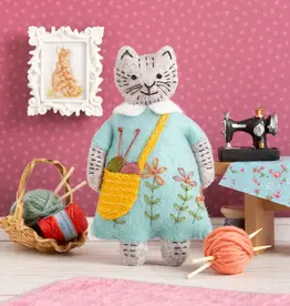Corinne LaPierre Mrs Cat Love Knitting Felt Craft Mini Kit