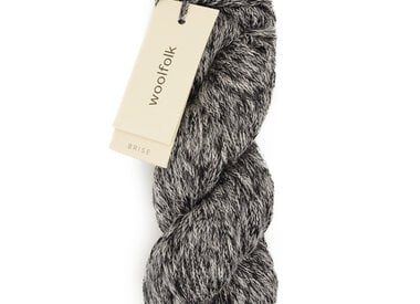 Woolfolk Brise