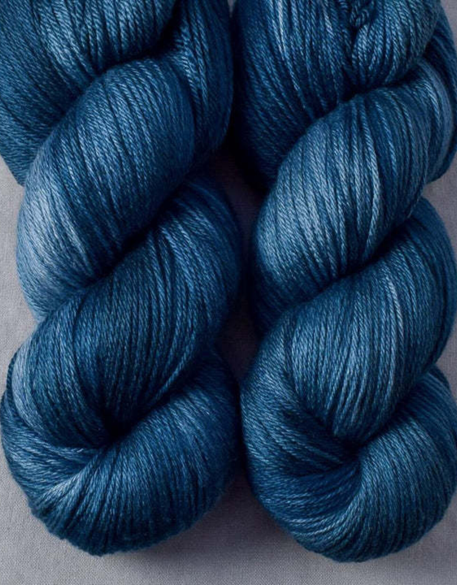 Miss Babs Big Silk half past midnight