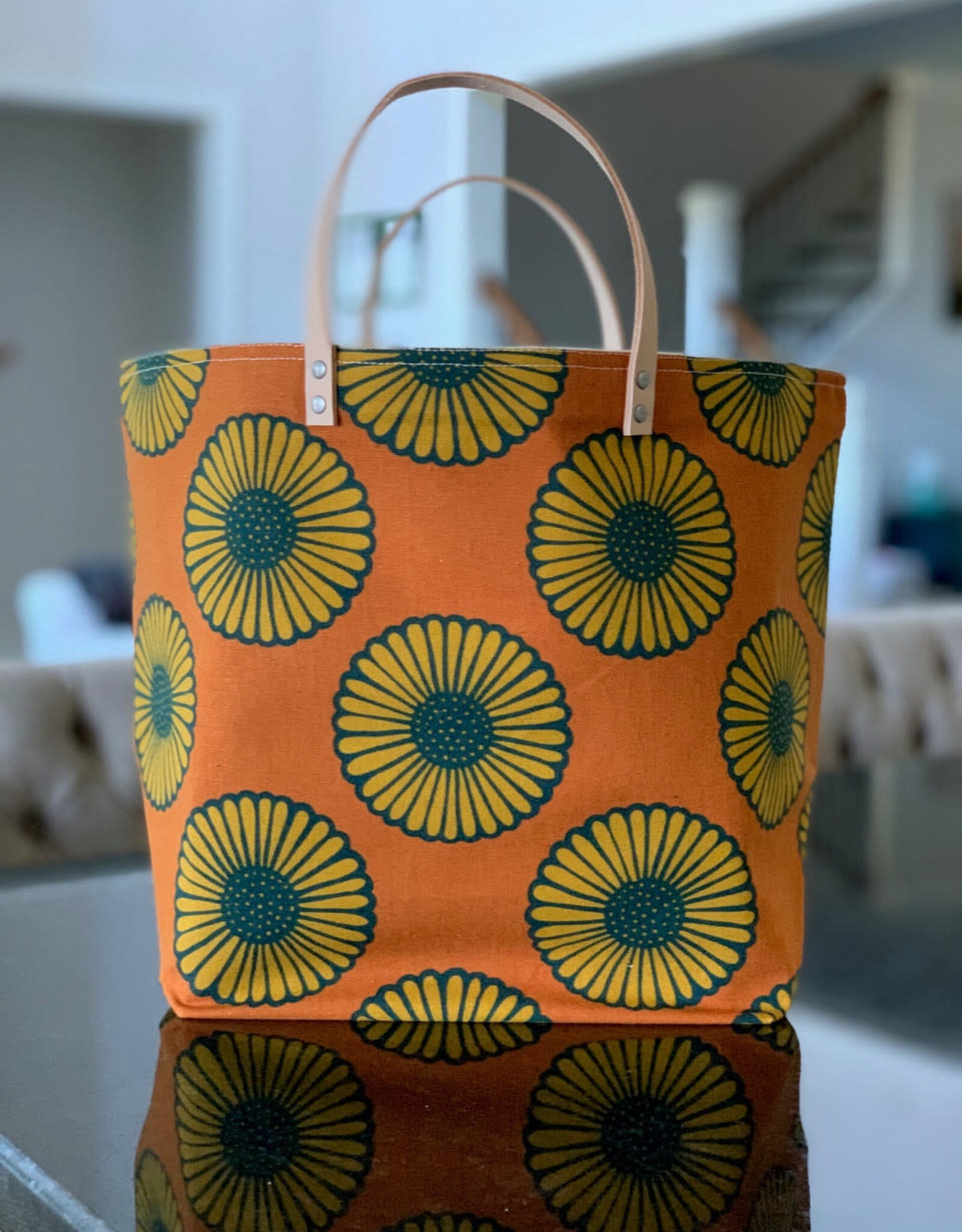 65 South Daisy Copper Bucket Bag