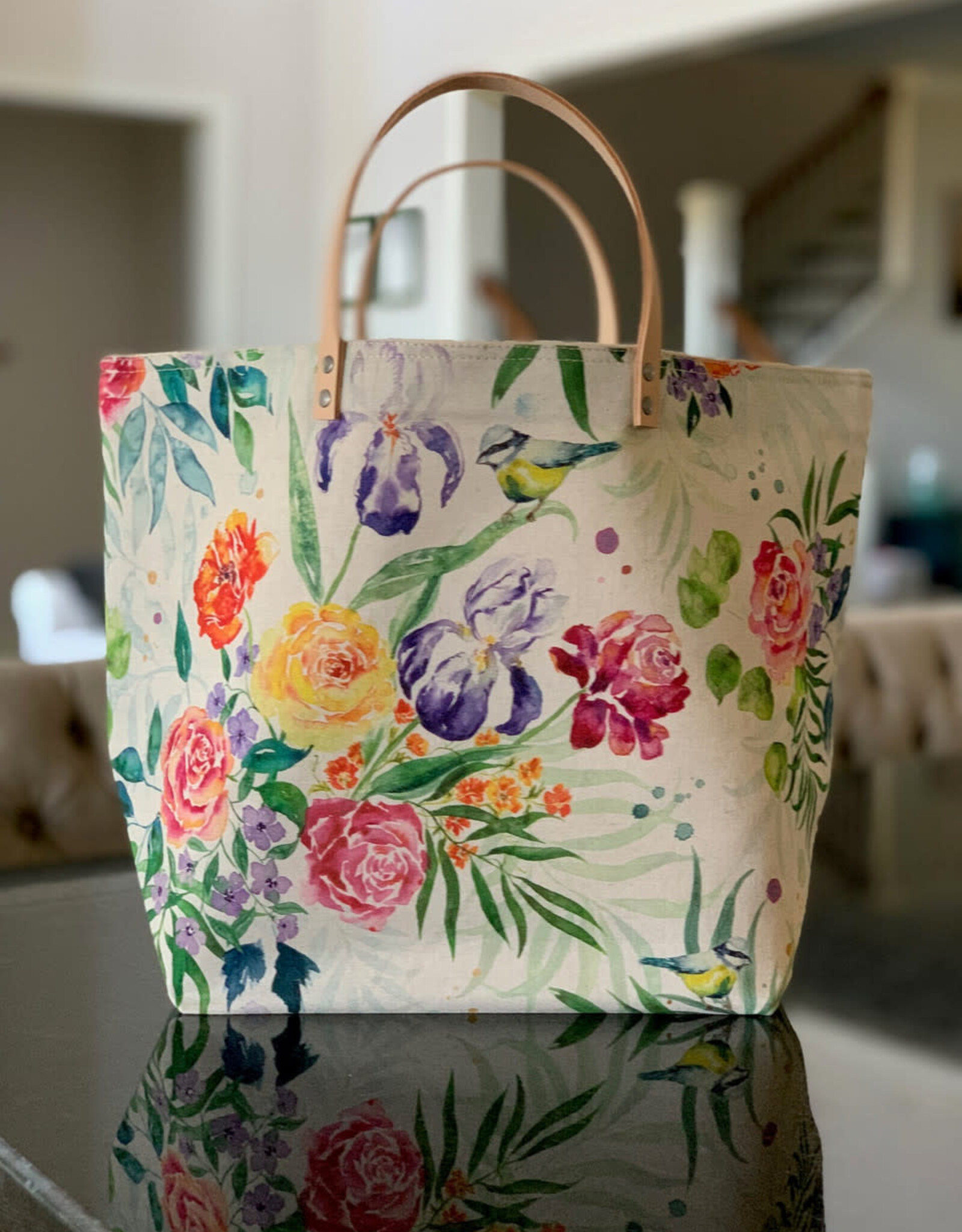 65 South Chickadee Bucket Bag