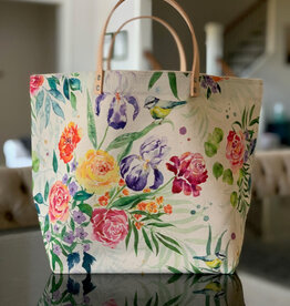 65 South Chickadee Bucket Bag