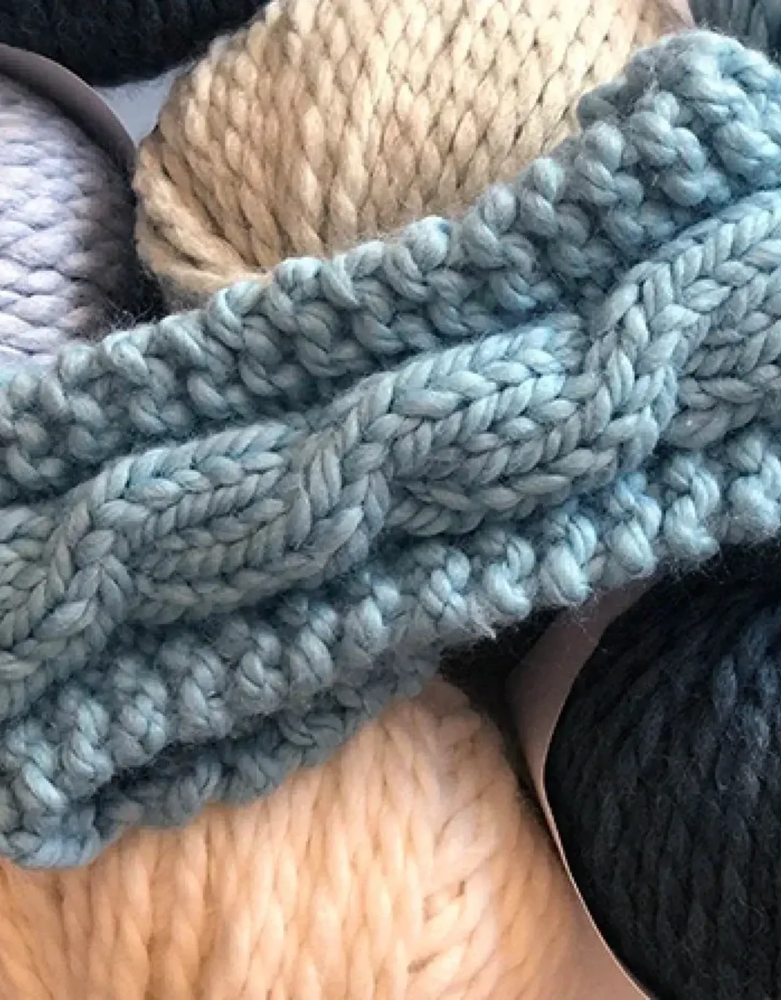 Cabled Headband Late Fall 2025 Class