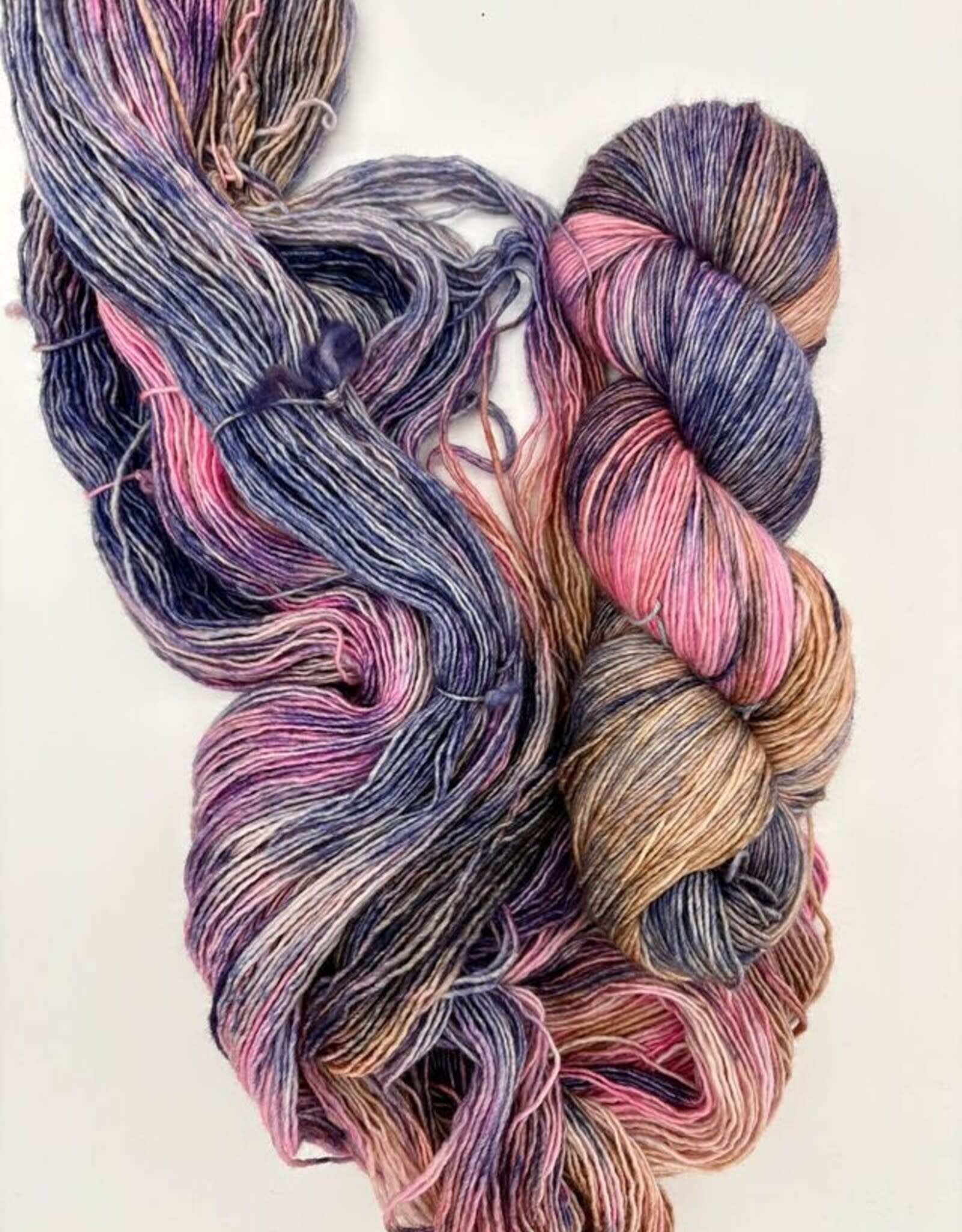 Madelinetosh Friends Mitts