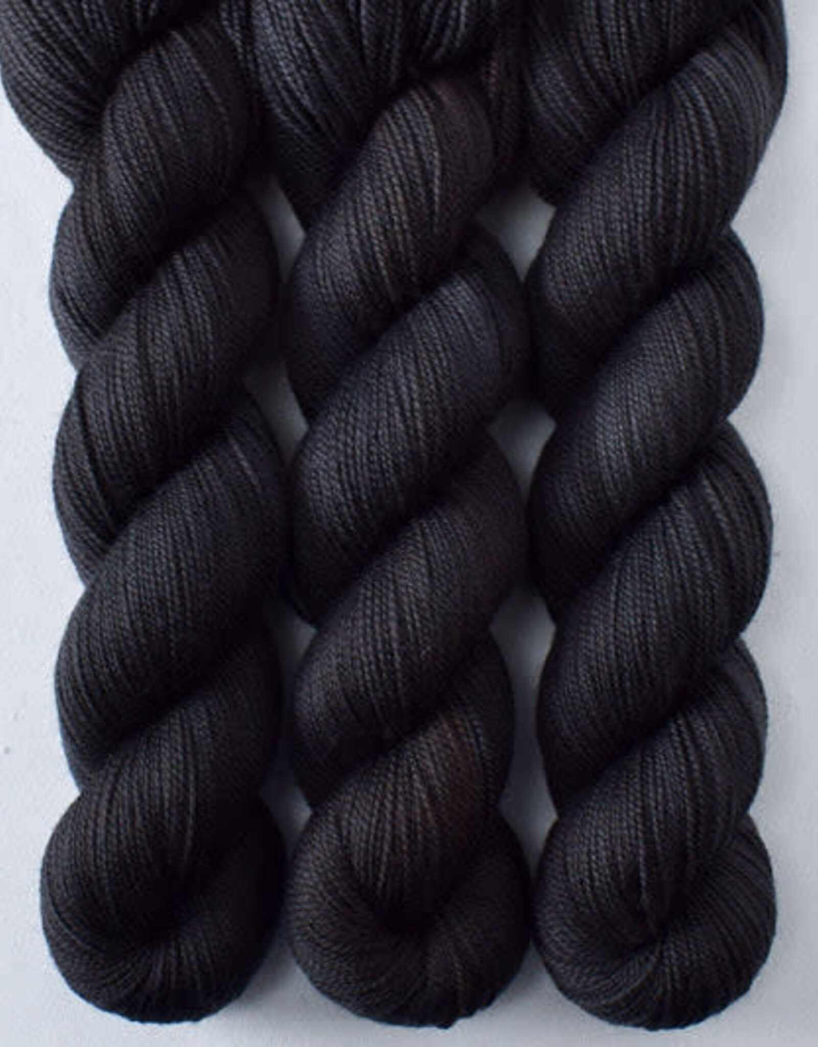 Miss Babs Yummy 2 Ply obsidian