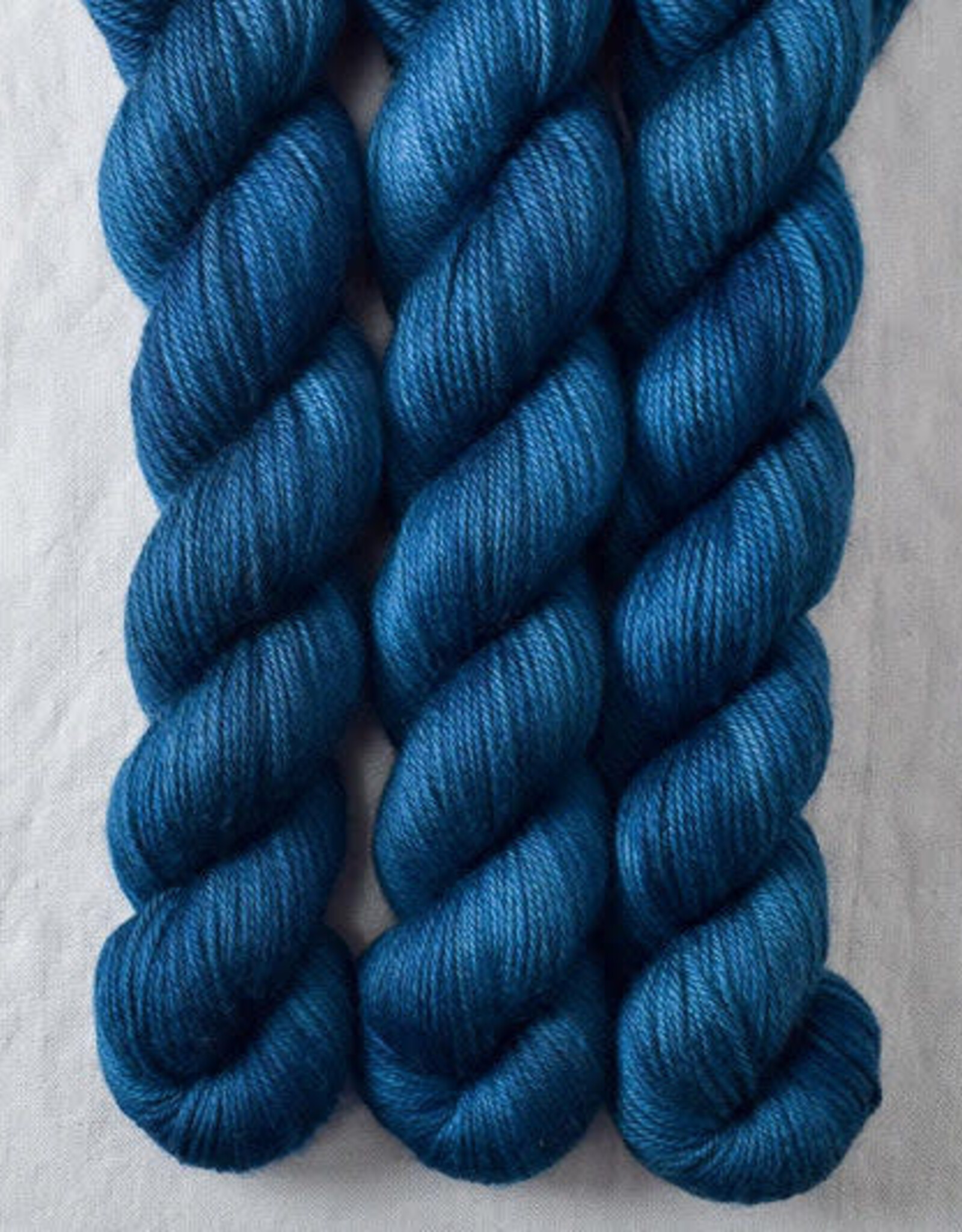 Miss Babs Yowza Mini franklin