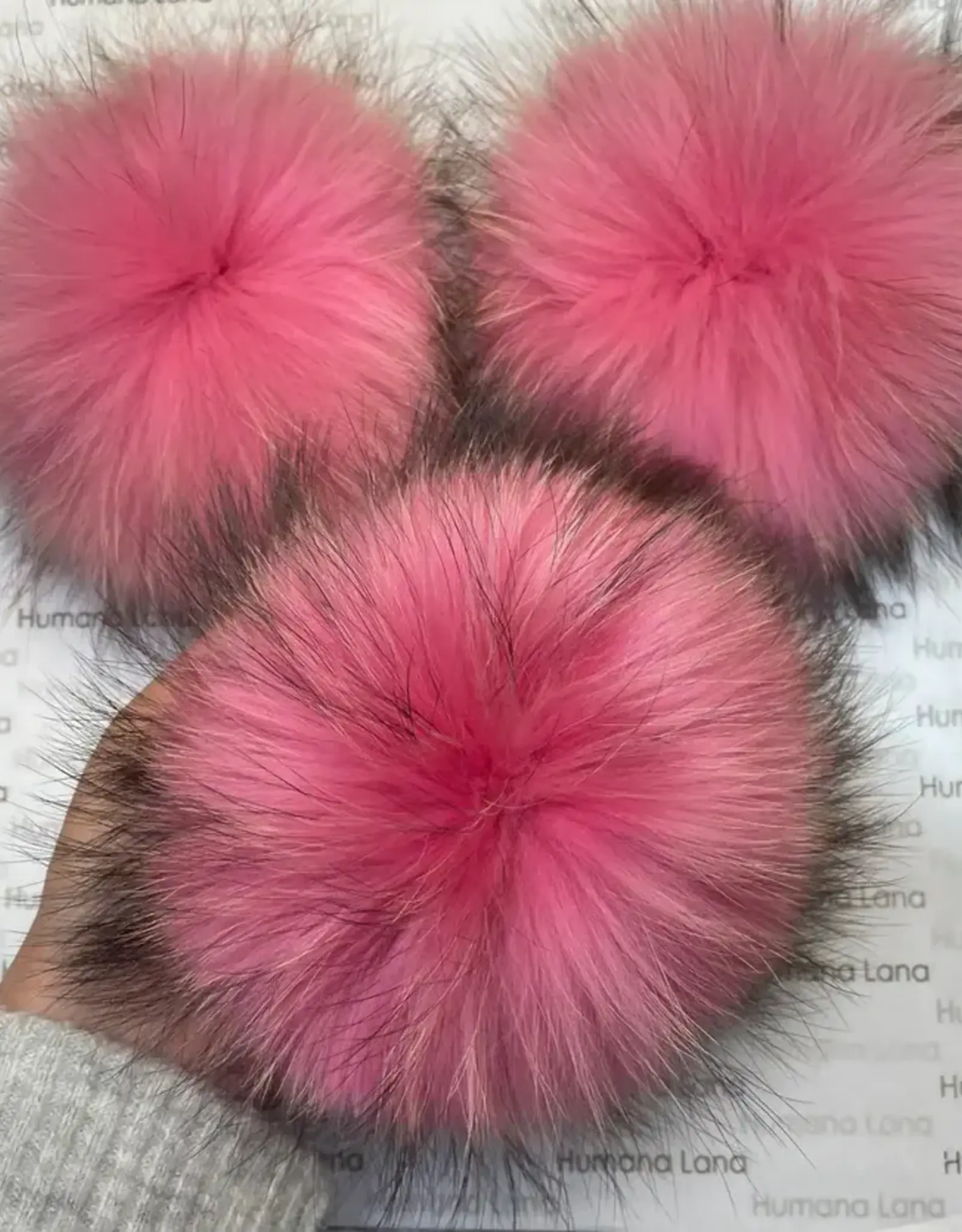 Humana Lana Racoon Fur baby pink with dark tips  17-18 cm