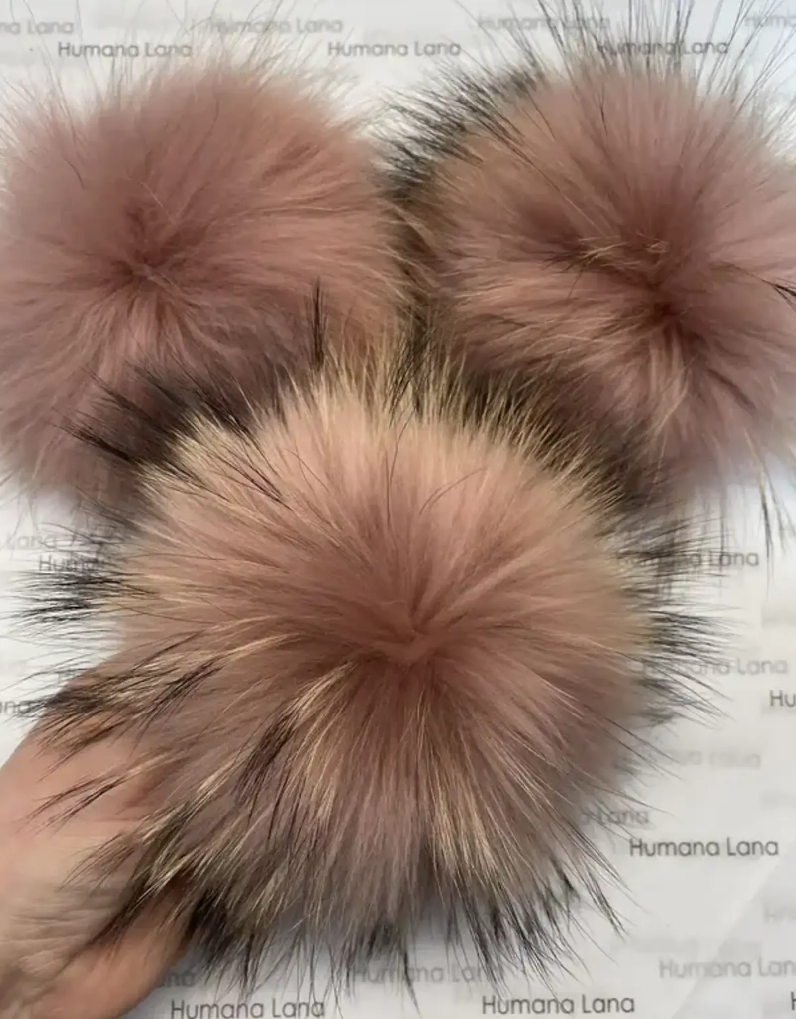 Humana Lana Racoon Fur sand rose 17-18 cm