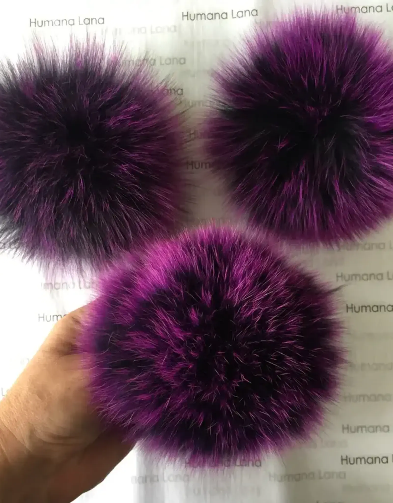 Humana Lana Fox Fur black fur with purple tips 15-16 cm
