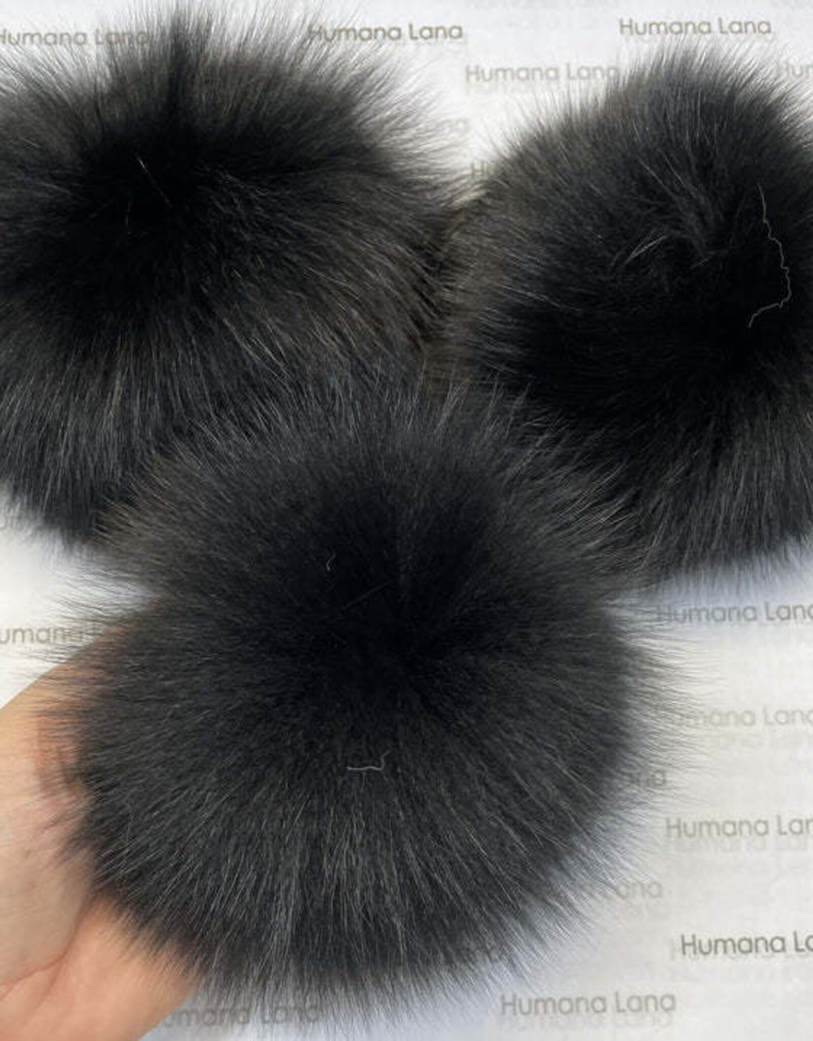 Humana Lana Fox Fur black 17-18 cm