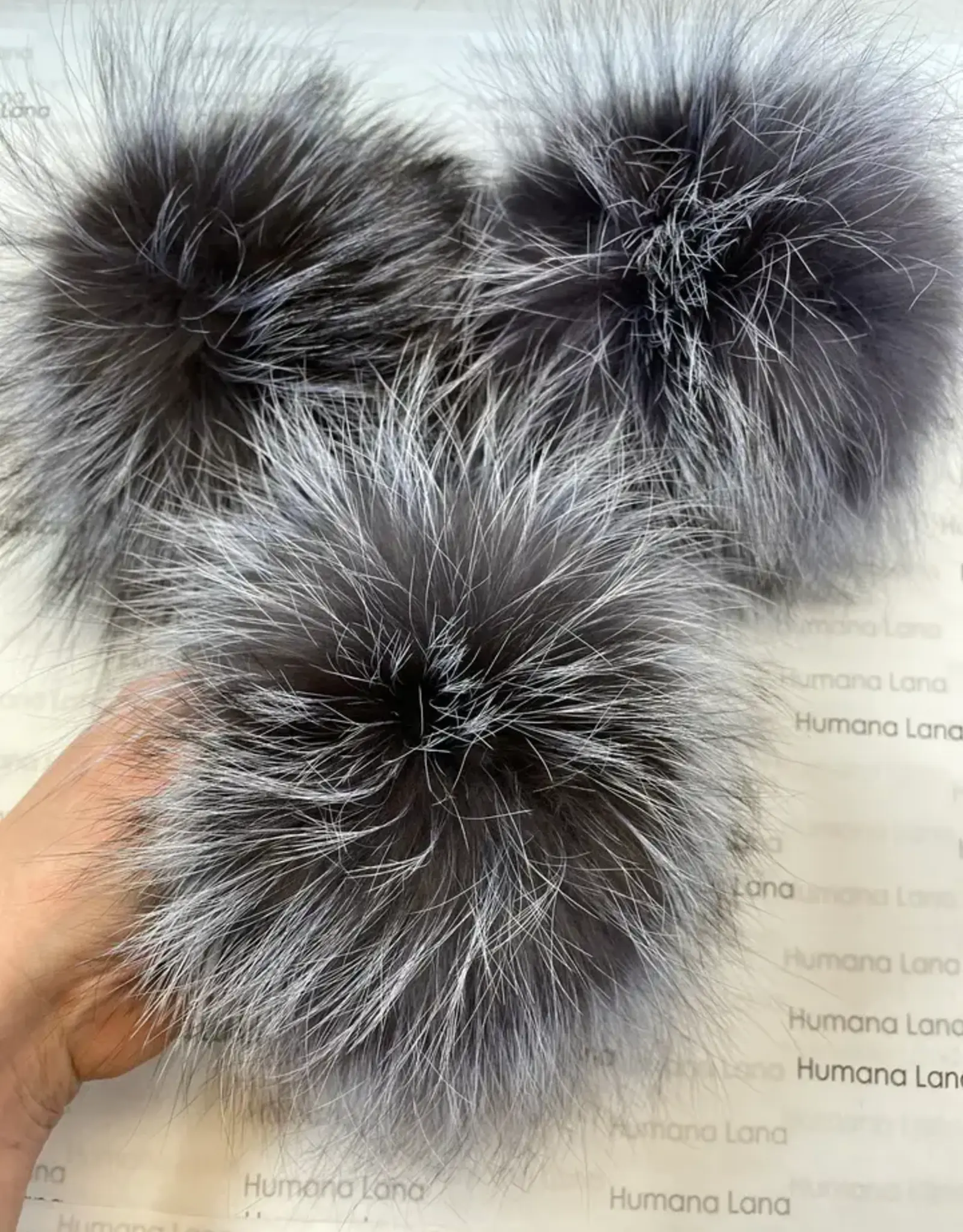 Humana Lana Fox Fur blue frost 17-18 cm