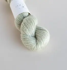 Camellia Fiber Company CFC Flax DK lichen