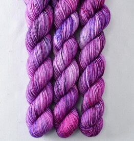 Miss Babs Yowza Mini purple mountain