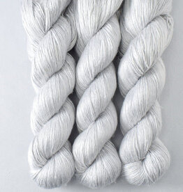 Miss Babs Damask quicksilver
