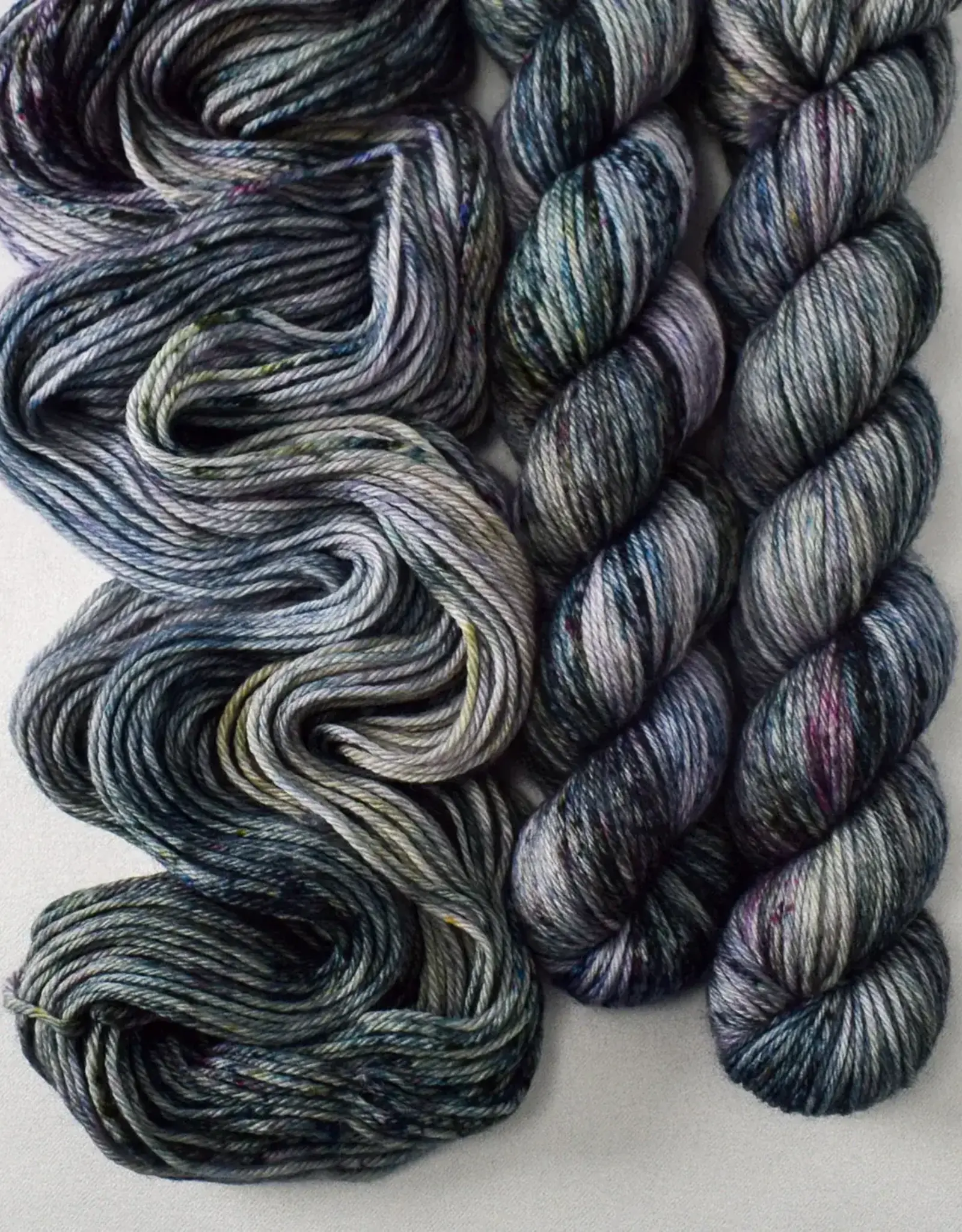Miss Babs Yowza Mini piedmont blue