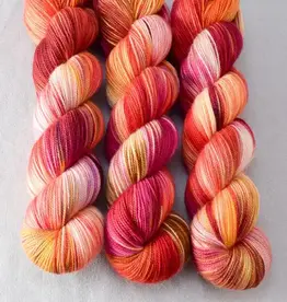 Miss Babs Yummy 2 Ply Toes blooming pansies
