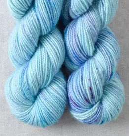 Miss Babs Yummy 2 Ply Toes world in a book