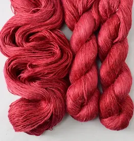 Miss Babs Damask dark andromeda