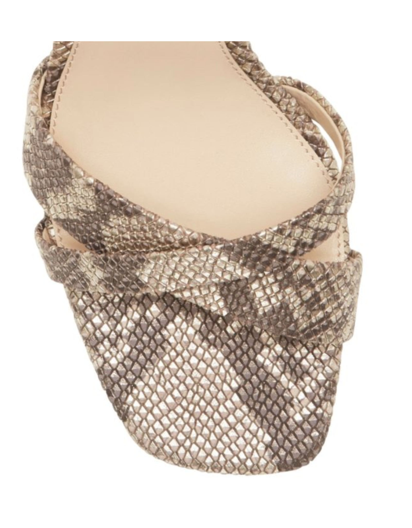 vince camuto sarriss