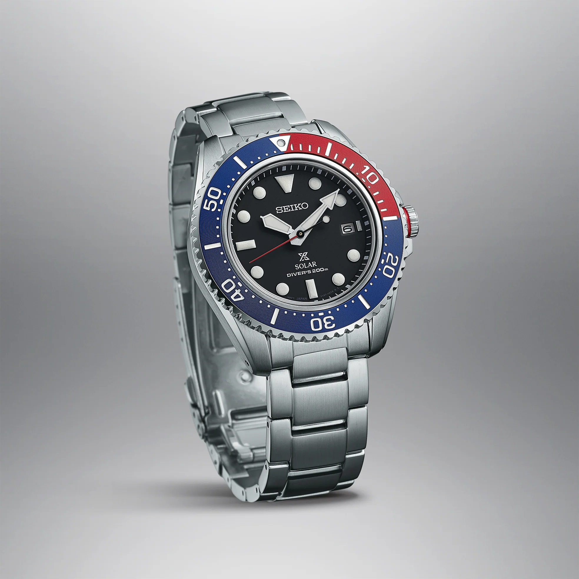 Seiko - Prospex Solar Diver Black Dial with Red/Blue Bezel