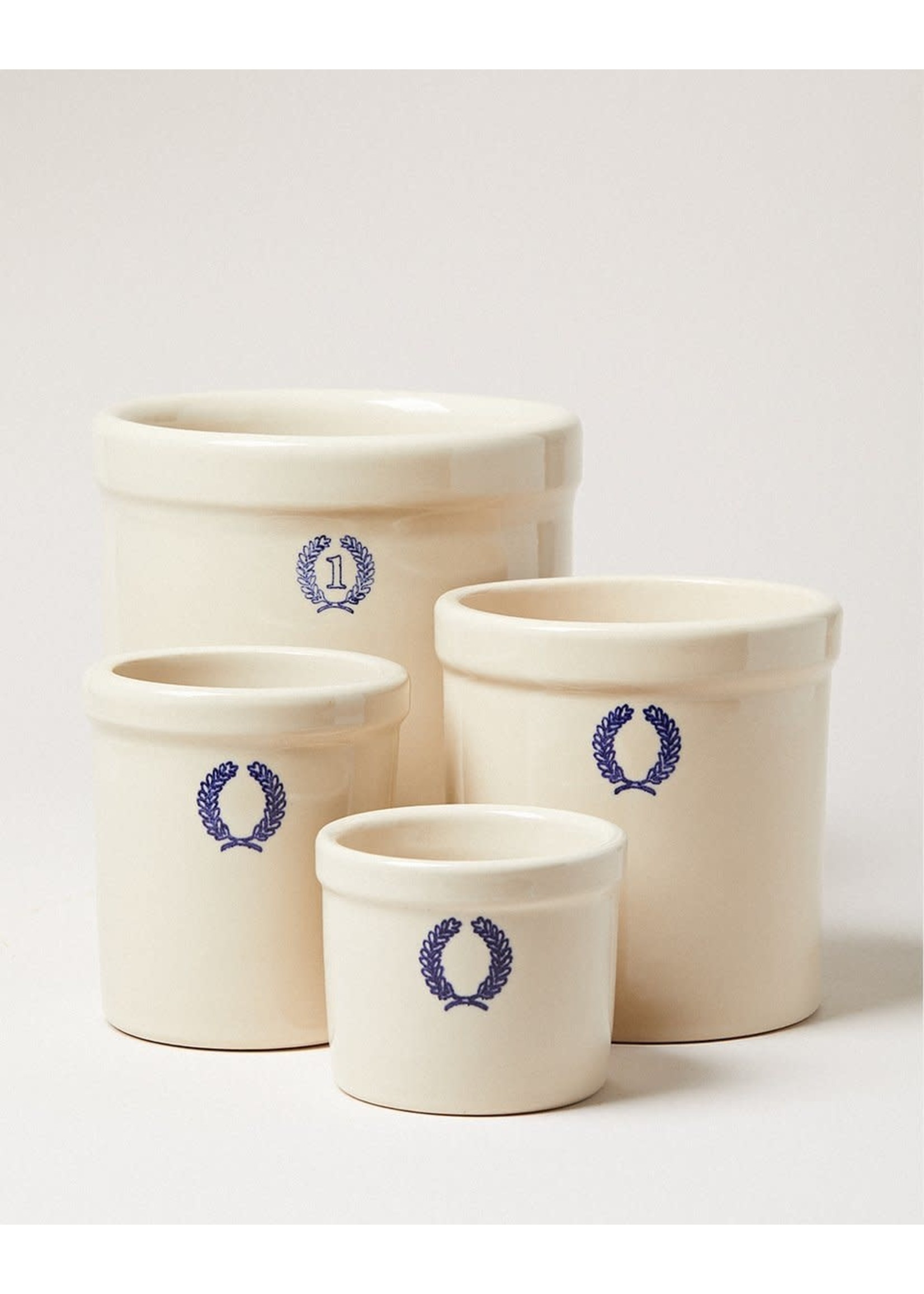 Farmhouse Pottery Laurel Crock - 2 Quarts