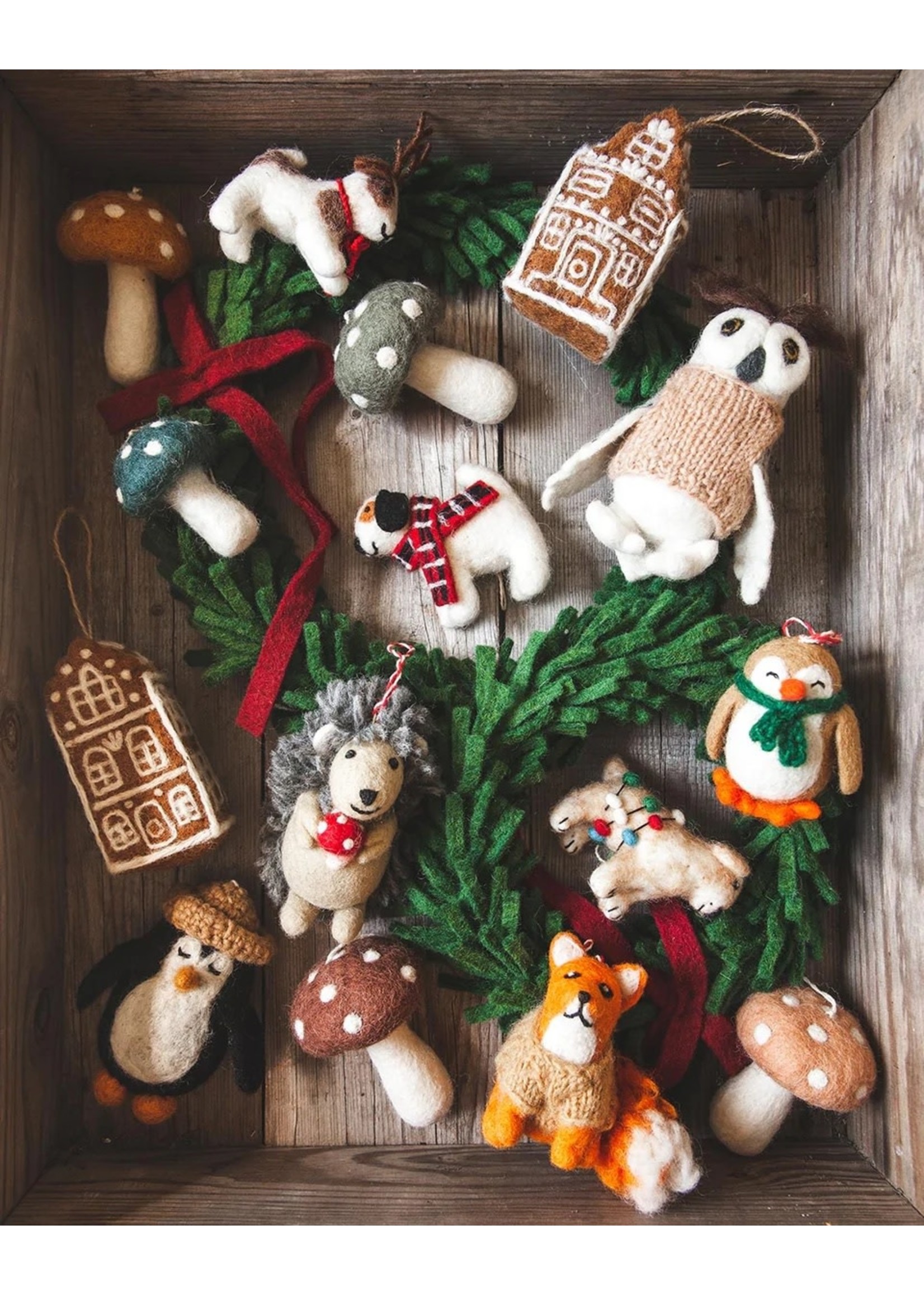Farmhouse Pottery Ornament - Festive Pup Spot