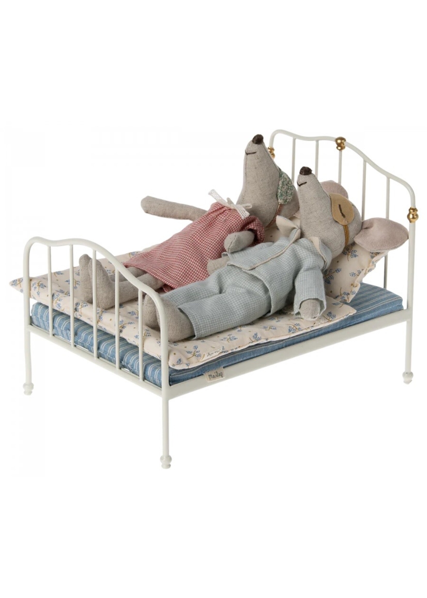 Maileg Bed Mouse - Off White