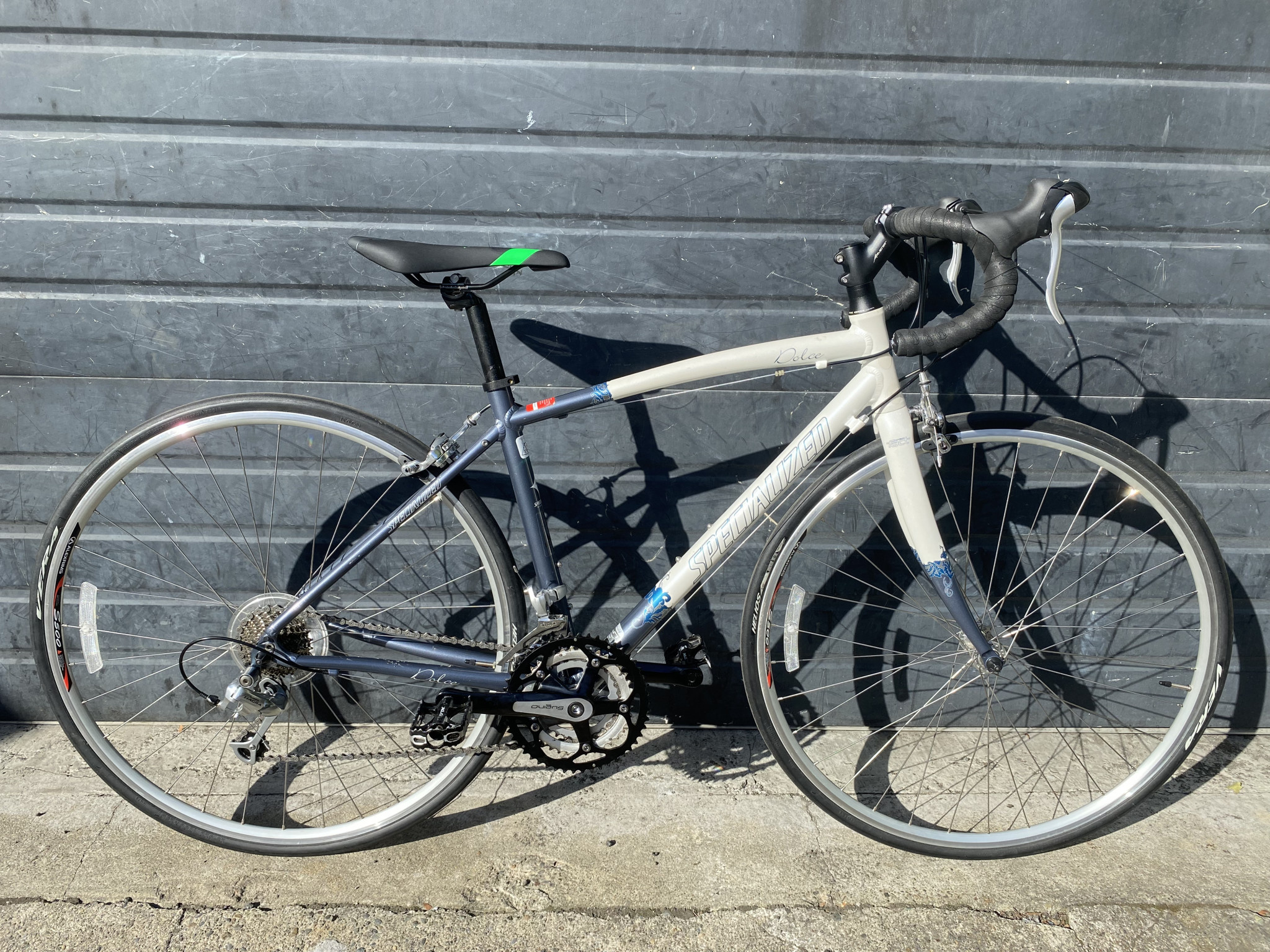 46cm Specialized Dolce - Bike Works Seattle 46cm Specialized Dolce - Bike Works Seattle