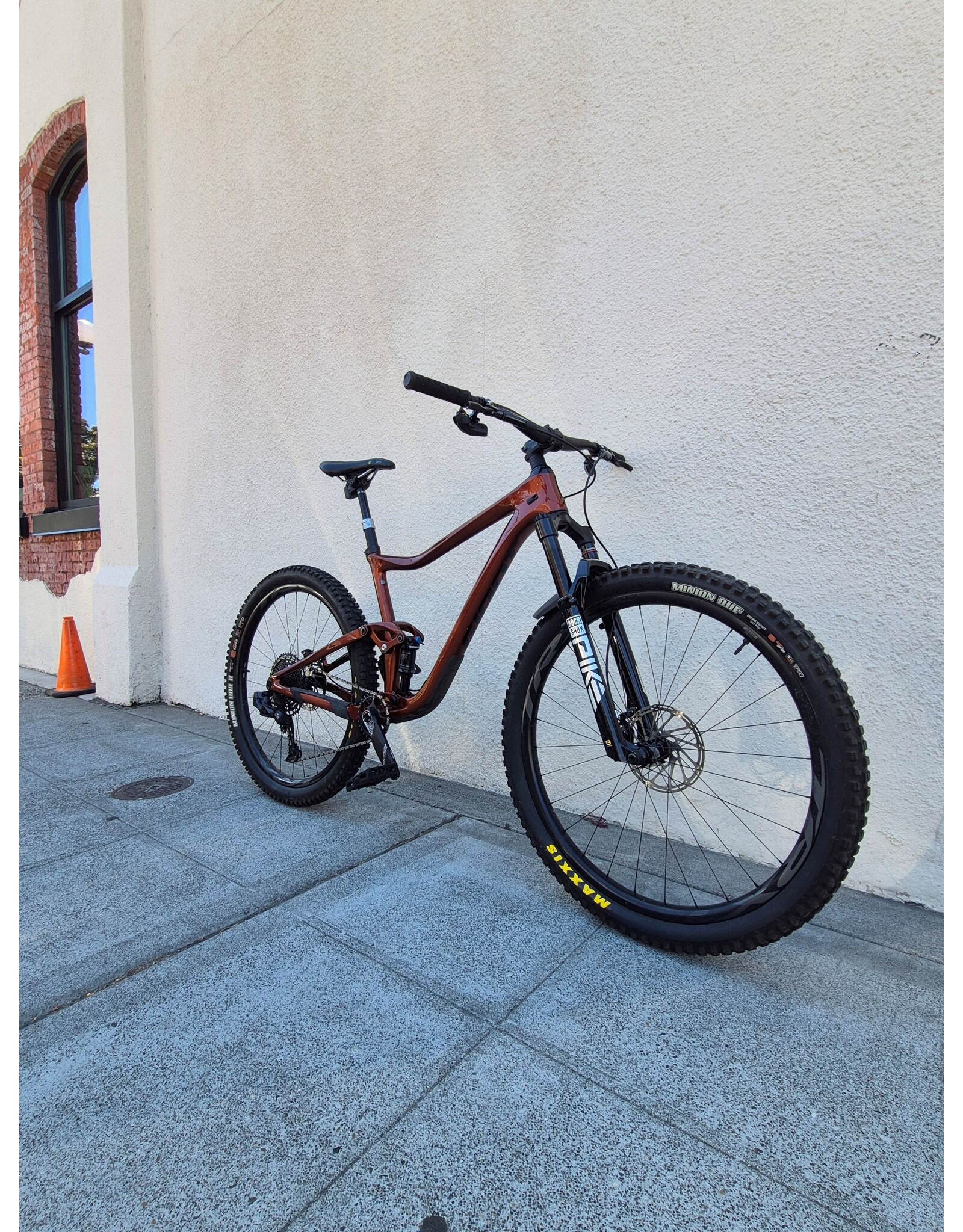 Giant Large Giant Trance Pro 2