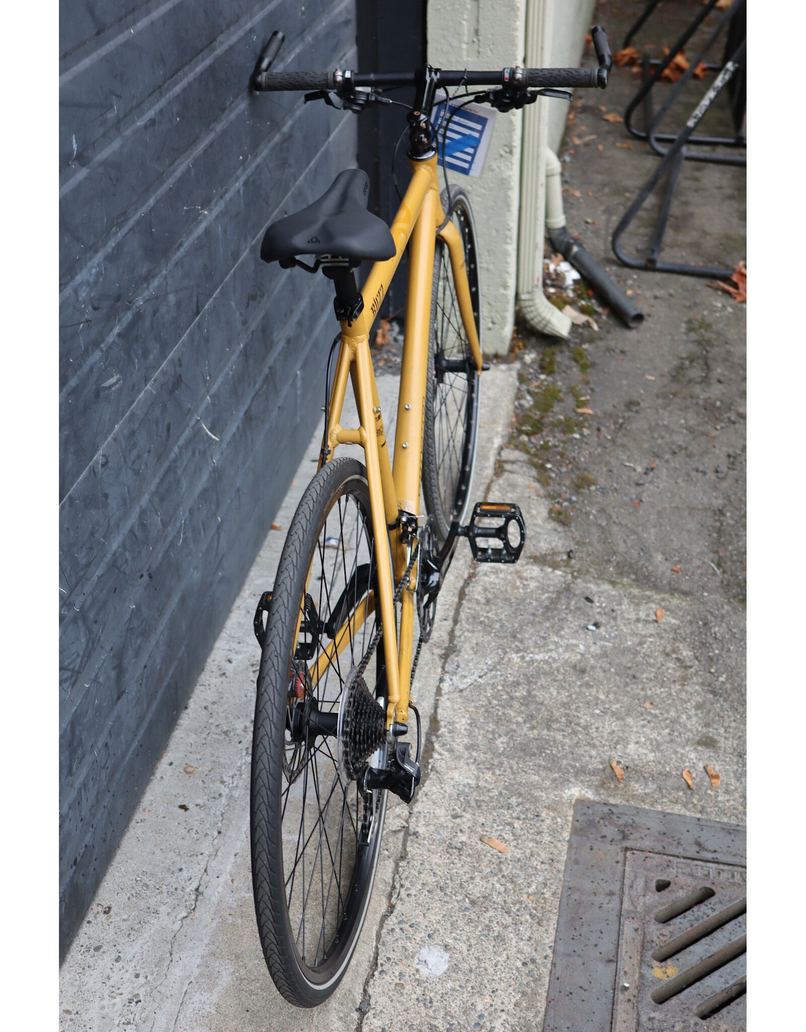 Novara 20" Novara Buzz