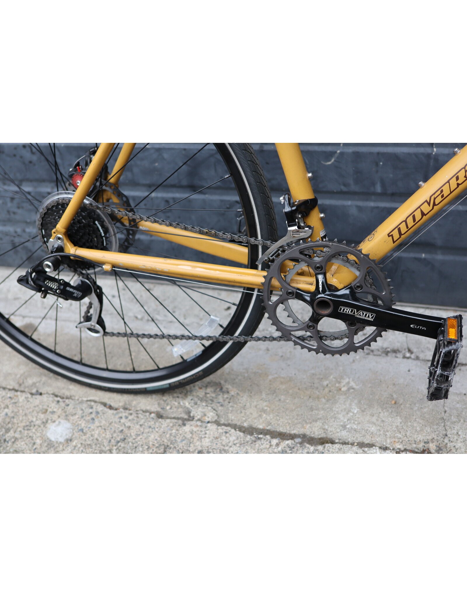 Novara 20" Novara Buzz