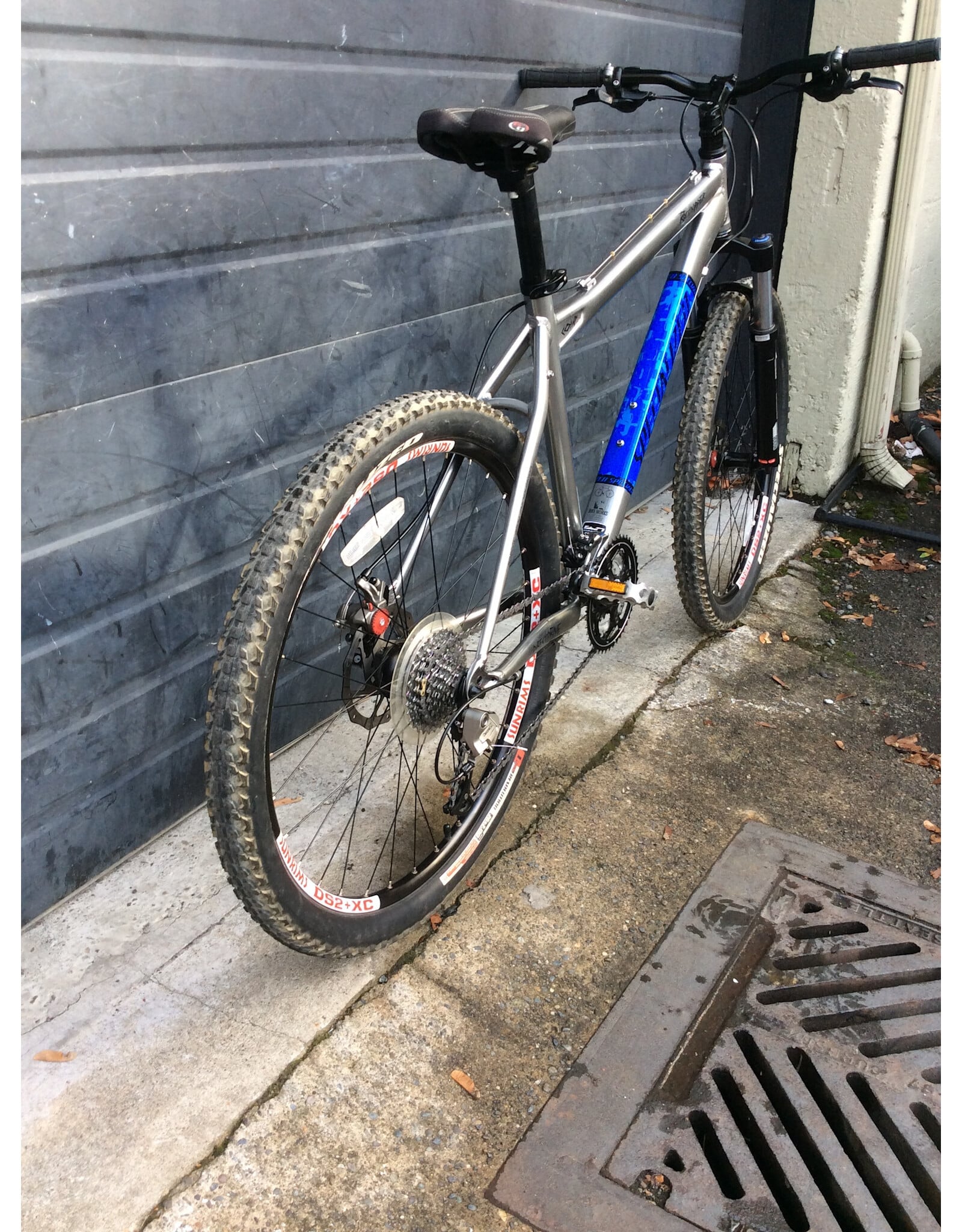 Specialized 19" Specialized Rockhopper