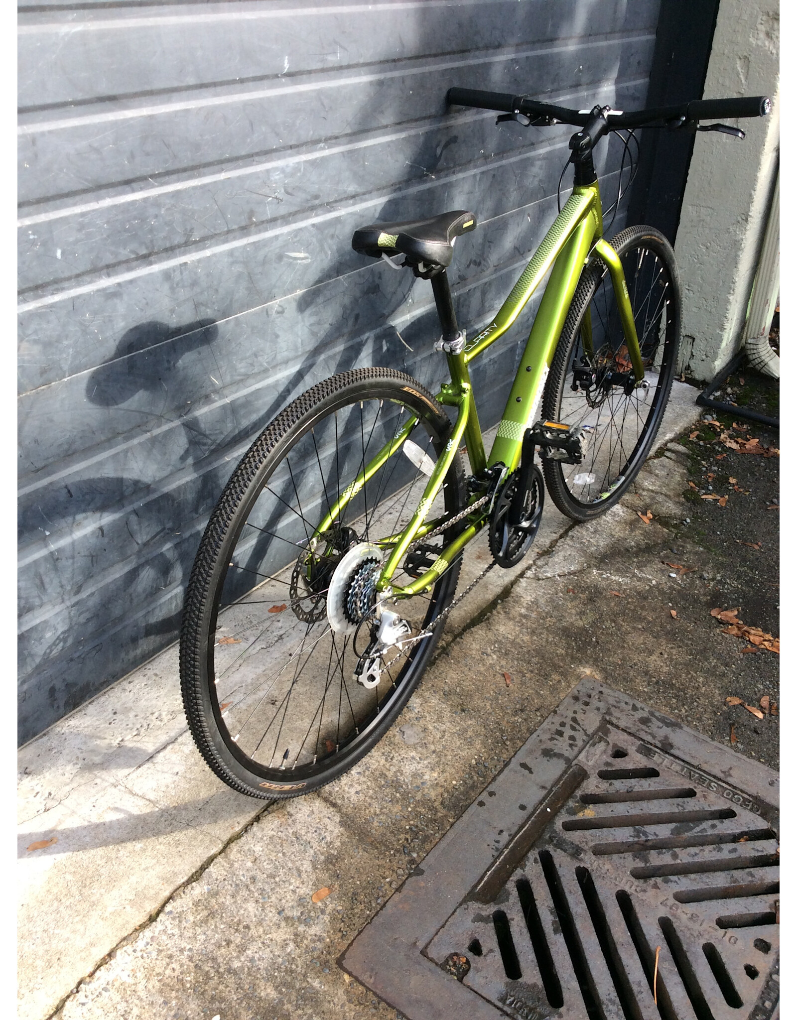 Diamondback 15.5" Diamondback Clarity