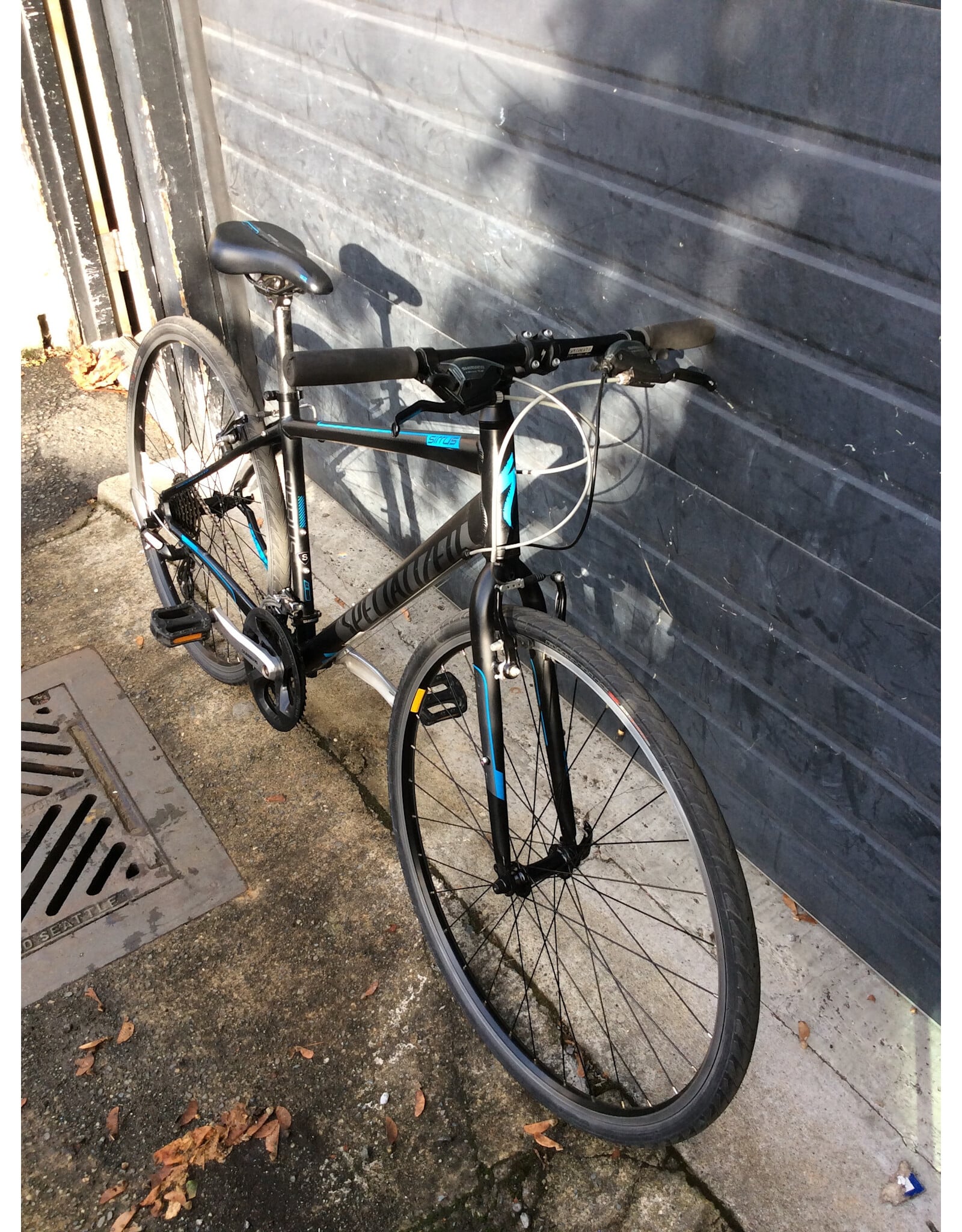 Specialized Small Specialized Sirrus